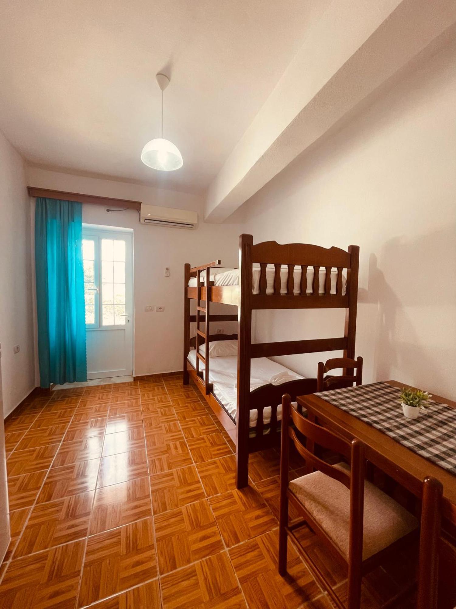 Guesthouse Dollomaja Ksamil Dış mekan fotoğraf