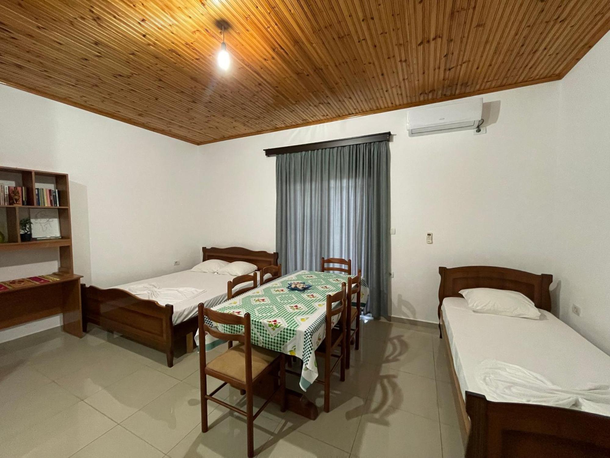 Guesthouse Dollomaja Ksamil Dış mekan fotoğraf